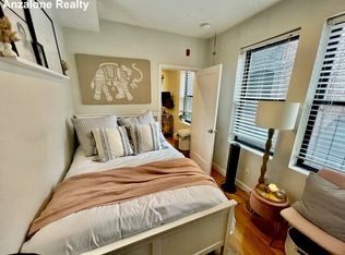 419 Hanover St APT 5, Boston, MA 02113