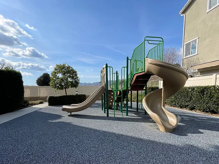 9110 Foster Ln — Photo 25