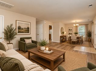 717 Ivy St APT 2, Waynesboro, VA 22980