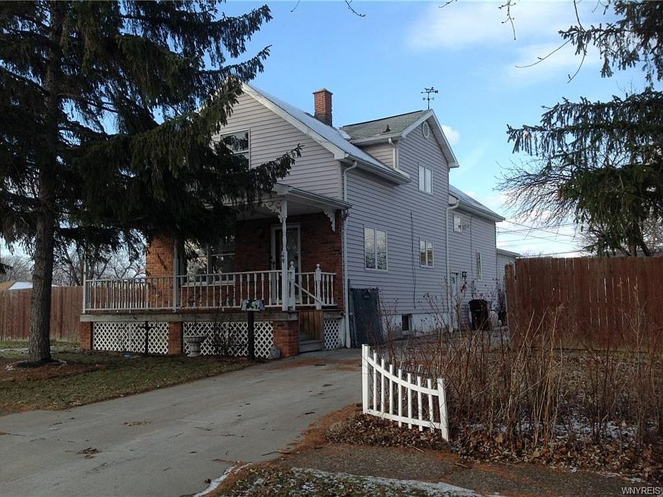 1st image of 250 Dunlop Ave