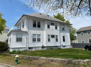 49 Hodsell St, Cranston, RI 02910