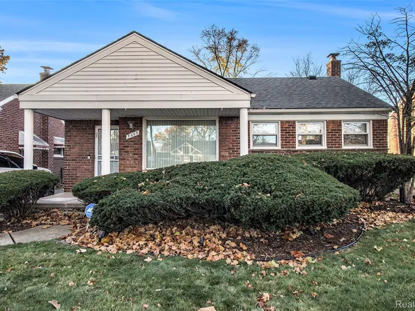 9609 Stout St, Detroit, MI 48228