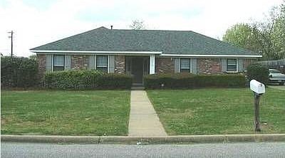 1st image of 1818 Heartherton Dr