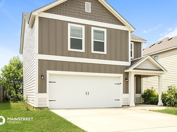 4th image of 890 Hawthorn Ln