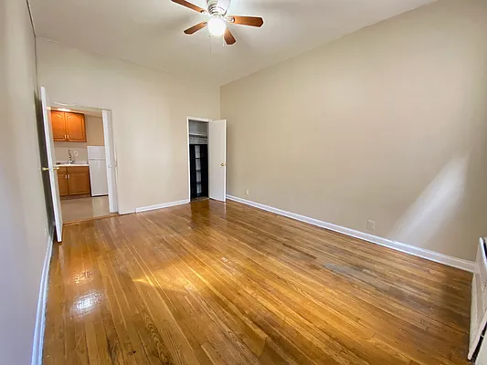 Rented by Douglas Elliman | media 10