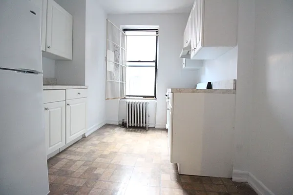 Rented by Luxor Homes & Investment Realty | media 9