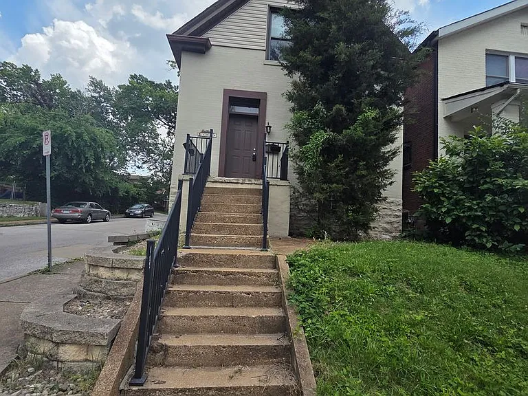 1034 Blendon Pl — Photo 28