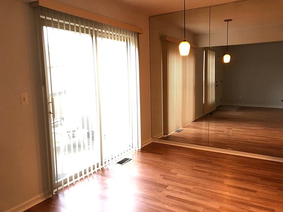 5th image of 3056 Forest Creek Ct