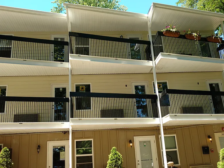 Hidden Ridge Apartments — Photo 3