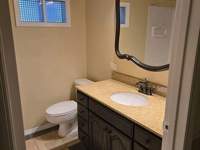 1500 Shirley St NE — Photo 35