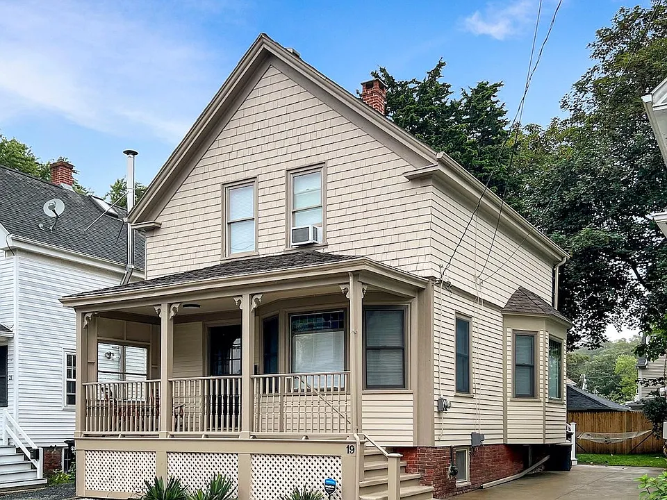 19 Congdon Ave