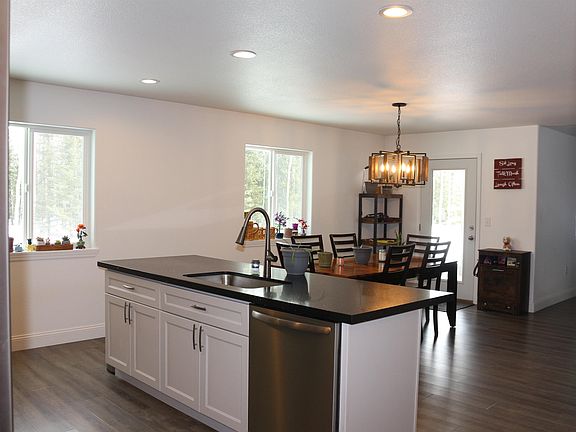 4th image of 4174 Gabbert Way