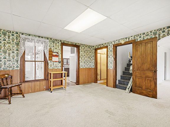 4th image of 7050 84th St SE