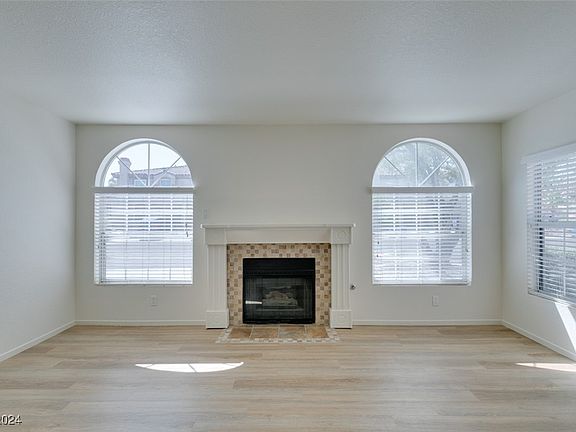 4th image of 7736 Almeria Ave Unit 0