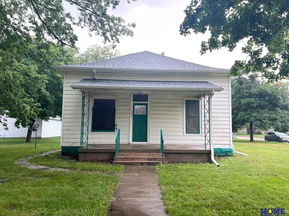 347 N 3rd St, Seward, NE 68434