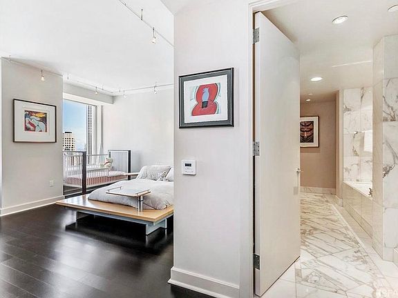 4th image of 188 Minna St APT 30B