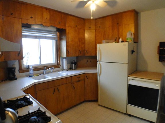 4th image of 505 4th St