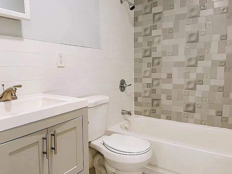 285 Grant Ave #1 — Photo 11