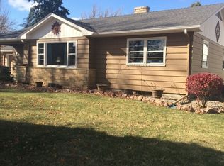 600 Delaware St, Hiawatha, KS 66434