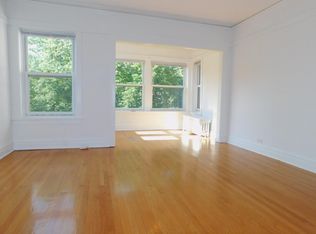 805 Simpson St #3C, Evanston, IL 60201