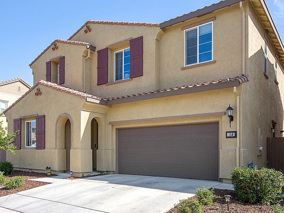 2nd image of 156 Julia Island Cir