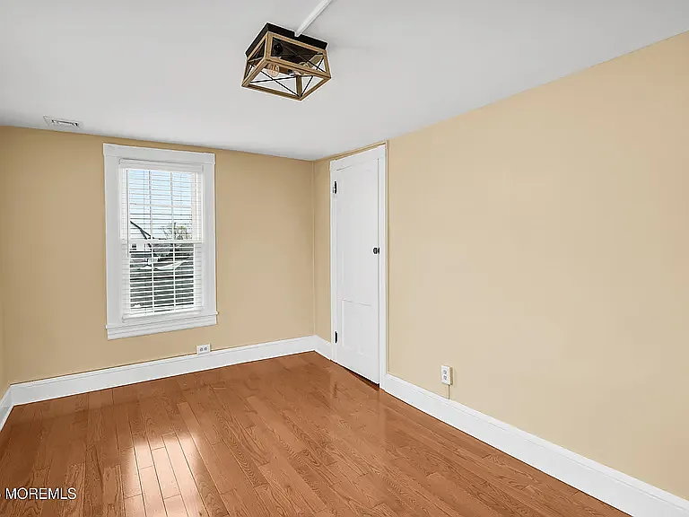 904 Arnold Ave — Photo 21