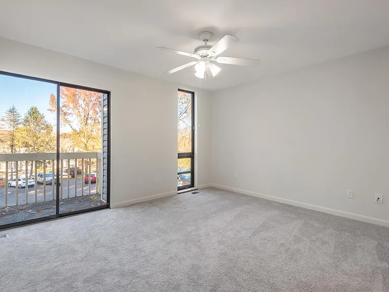98 Valley Forge Dr — Photo 24