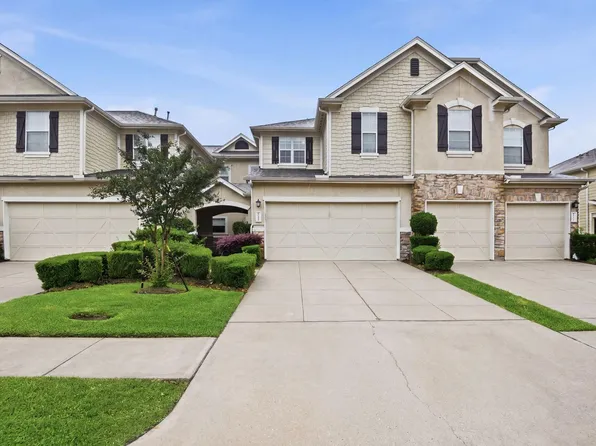 16019 Summerville Lake Dr, Tomball, TX 77377