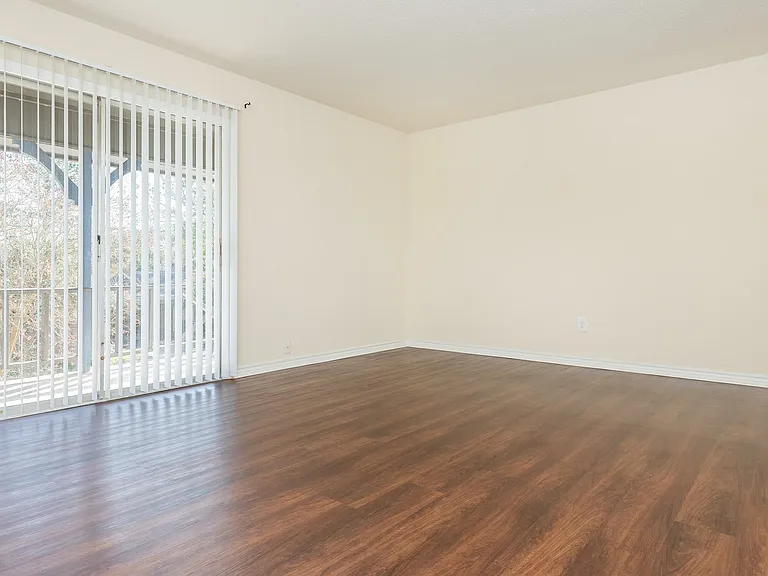 Camelot Apartments — Photo 7