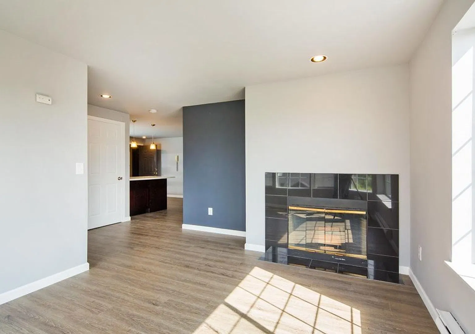 Comfortable North Seattle Living Near Green Lake! — Photo 1