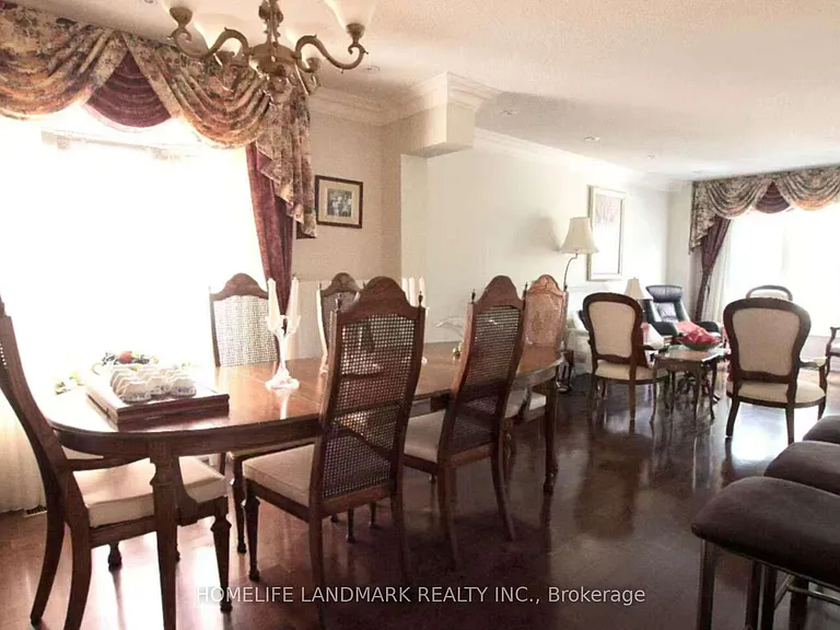 54 Castleridge Dr #MAIN — Photo 7