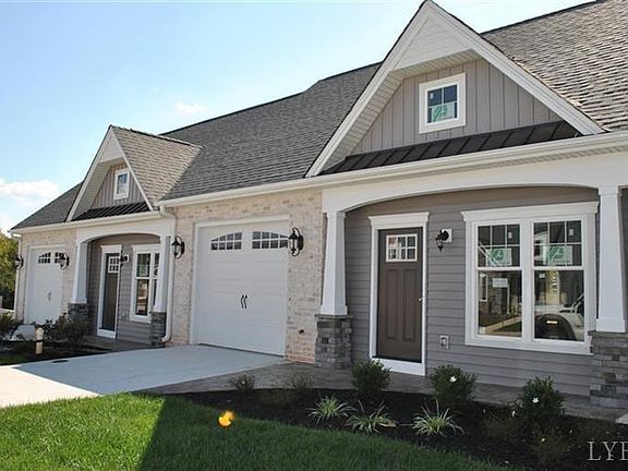 2nd image of 1441 Helmsdale Dr #16