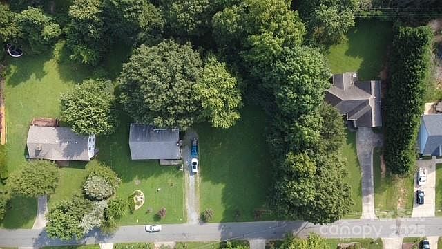1st image of 6024 Branch Hill Cres
