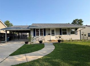 2550 Bonniebrook Dr, Maryland Heights, MO 63043