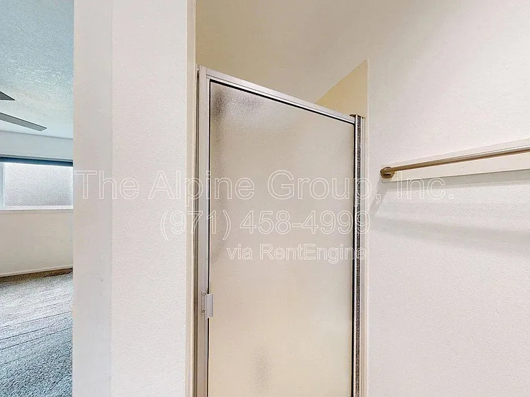 2314 SE 53rd Ave — Photo 37