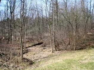 100 Murwood Dr, Moreland Hills, OH