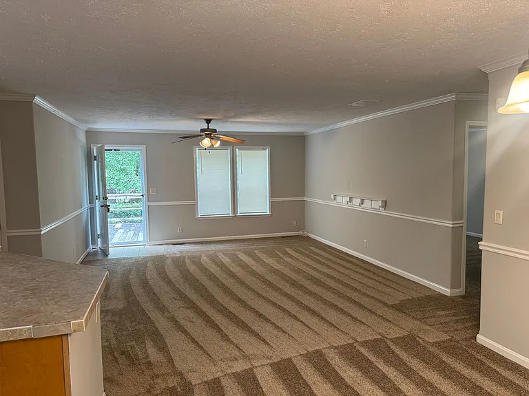 5488 Rigsby Rd — Photo 4