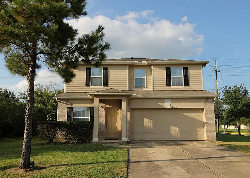 1st image of 19506 Yaupon Ranch Dr