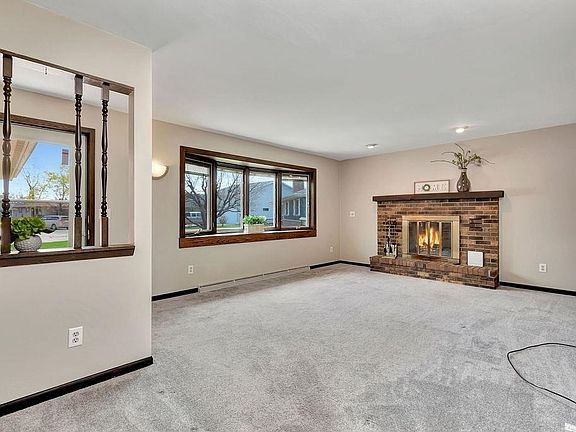 4th image of 333 Cherrywood Ct