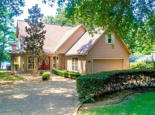 640 Hideaway Ln E, Hideaway, TX 75771
