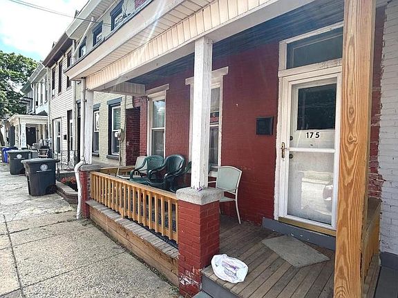 2nd image of 175 N Franklin St