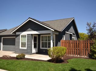 3209 SW Indian Pl, Redmond, OR 97756