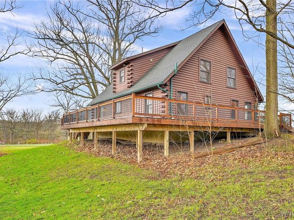750 Olean Rd, East Aurora, NY 14052