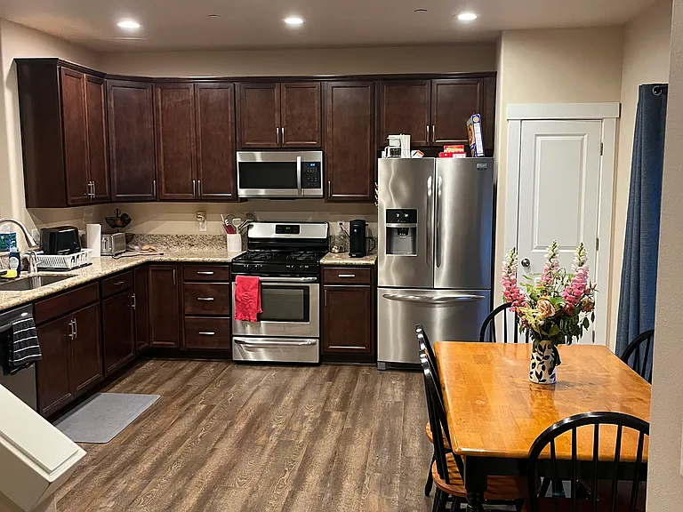 5460 SW Touchstone Pl — Photo 2