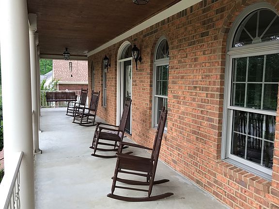Full Front Porch