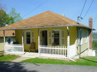 37 Hudson Ter, Marlborough, NY 12542