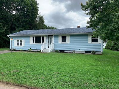 16 Yeaton St, Coventry, RI, 02816