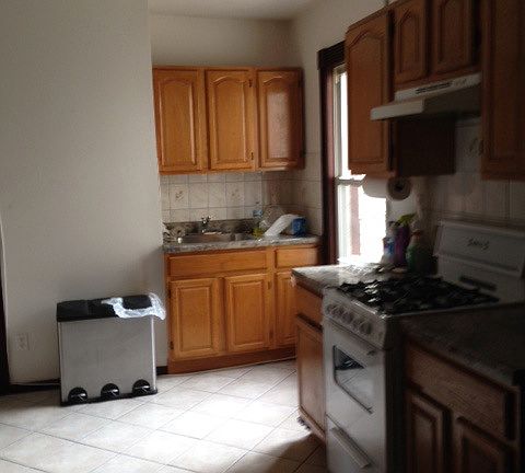 5th image of 220 Eckford St APT 2