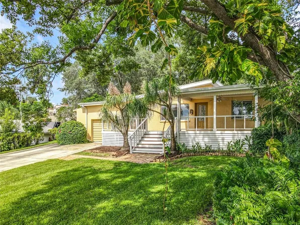 1385 Lake Ave, Clermont, FL 34711