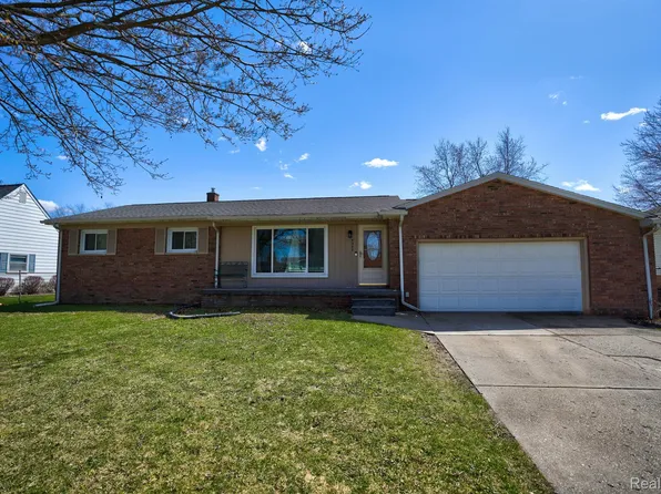 4342 Sunnymead Ave, Burton, MI 48519